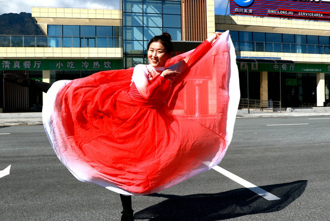 以舞為賀，慶祝北新路橋集團(tuán)上市15周年
